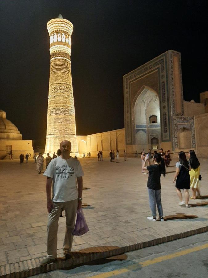 Dilnura Guest House Bukhara Eksteriør billede