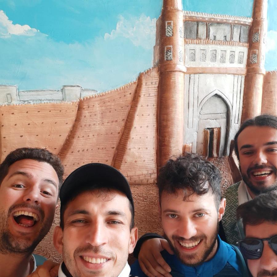 Dilnura Guest House Bukhara Eksteriør billede
